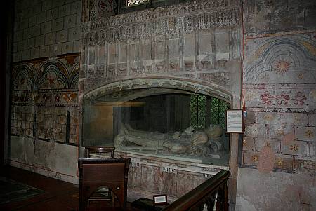 Berkeley - Tomb Detail